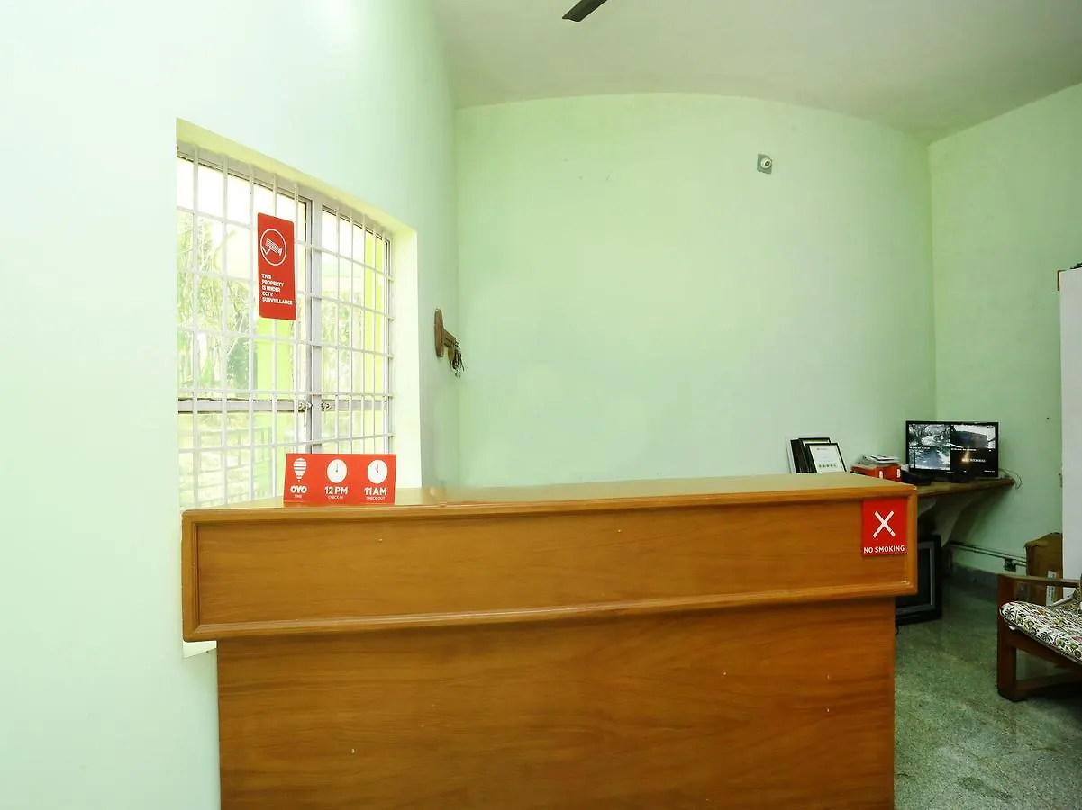 Oyo 11681 Wayanad Blooms 호텔 칼파타